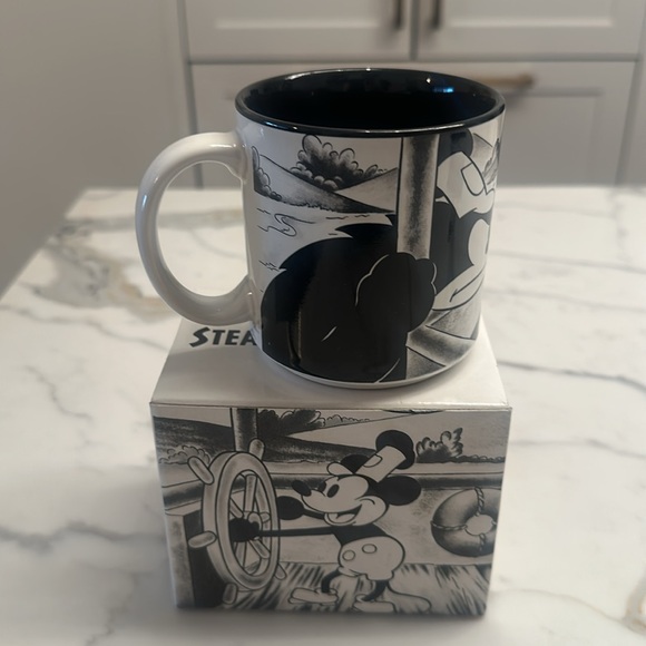 Walt Disney Vintage Steamboat Willie Black and White Mug - Picture 3 of 5